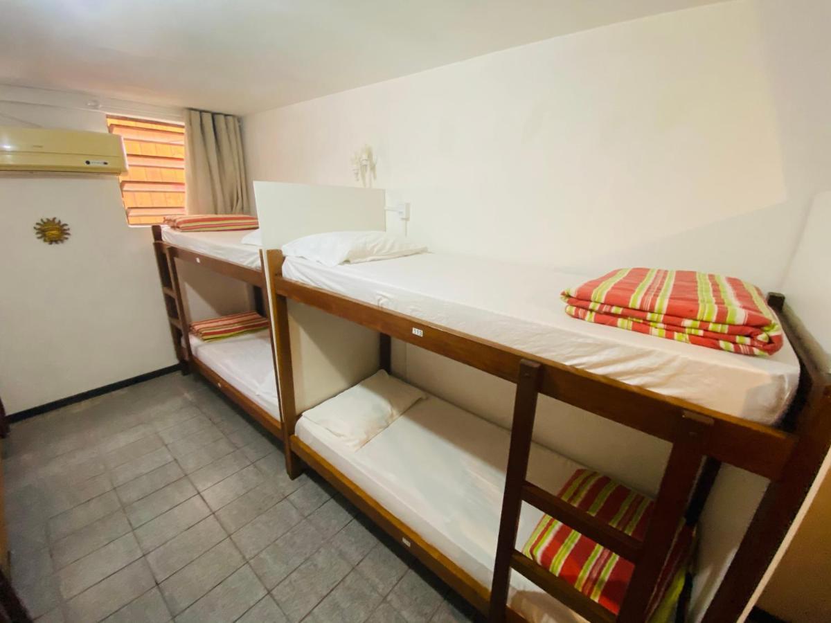 Quatro Ilhas Beach Hostel Bombinhas Exterior photo