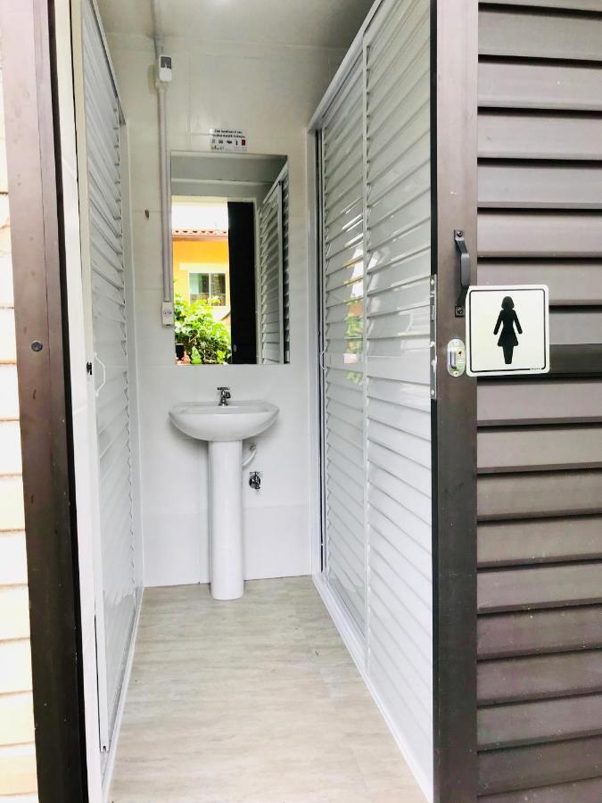 Quatro Ilhas Beach Hostel Bombinhas Exterior photo